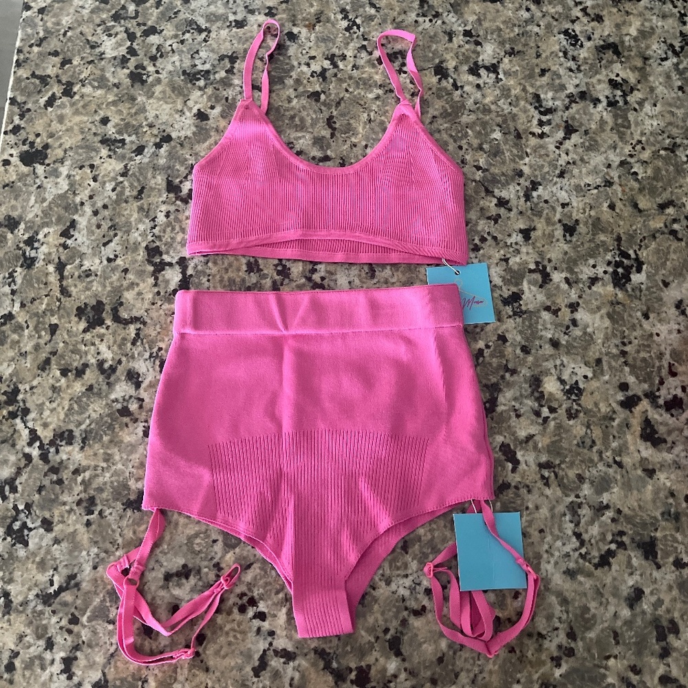 2 piece set